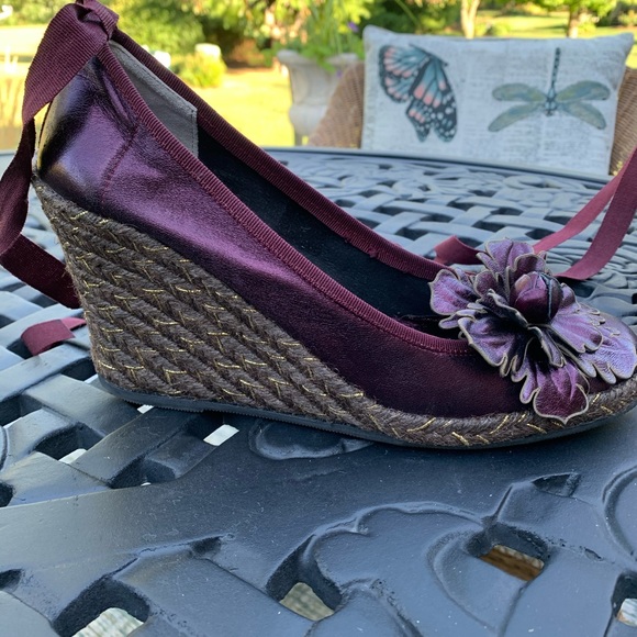 Metallic leather espadrilles - Picture 6 of 9